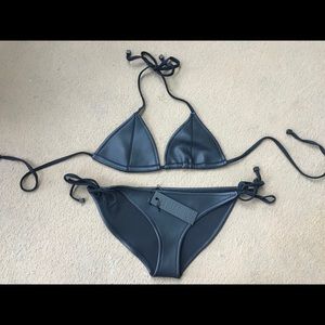 Triangl Bikini